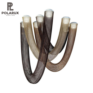 โคมไฟเพดานทรงประติมากรรมสมัยใหม่ สไตล์เรขาคณิตนามธรรม ทำจากโลหะอะลูมิเนียมแบบโซ่โลหะ ดีไซน์โค้งรูปตัวยู ให้บรรยากาศโดดเด่นไม่เหมือนใคร - Product Image 1