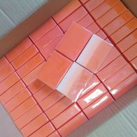 Savon Artisanal Original OEM ODM au Curcuma et à l'Acide Kojique pour Éclaircir la Peau et Nettoyer les Taches Brunes