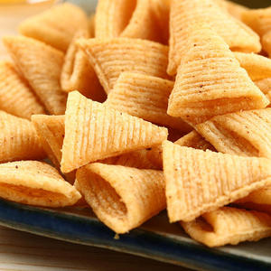 Chips de maíz frito extruido, equipo para hacer bocadillos, maquinaria, máquina de procesamiento de chips, línea de producción de alimentos - Product Image 1