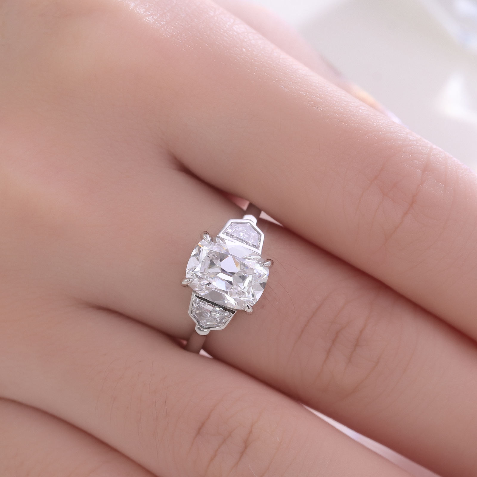 แหวนเพชรแล็บ PT990