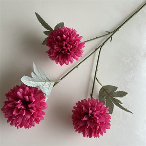 Décoration intérieure de maison Boules de fleurs pompons rondes à 3 têtes Belles fleurs de chrysanthèmes artificielles de couleur vive - Product Image 2