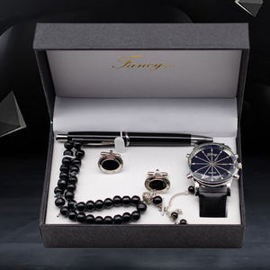 Regalo de <span class=keywords><strong>sustento</strong></span> de negocios Pulsera de reloj de cuarzo para novio y esposo Recuerdo del día de San Valentín Conjunto de Navidad - Product Image 1