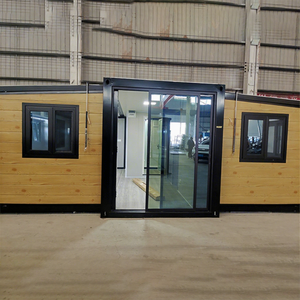 Casa Móvil de 4 Dormitorios y 3 Habitaciones, Casa Contenedor de Lujo Prefabricada de Acero con Ruedas, con Cocina, Diseño Contemporáneo - Product Image 1