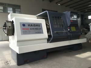 <span class=keywords><strong>Tour</strong></span> <span class=keywords><strong>à</strong></span> fileter CNC <span class=keywords><strong>à</strong></span> lit plat horizontal automatique <span class=keywords><strong>à</strong></span> usage intensif CKG1322A Vente directe d'usine - Product Image 2