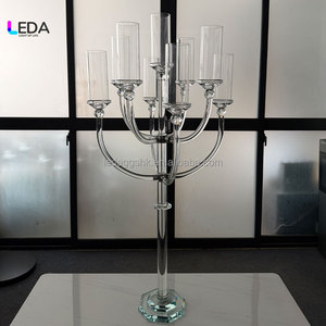 Candelabro LEDA de 9 Brazos con Cristales Transparentes, Decoración Elegante para Mesa en Eventos y Fiestas de San Valentín - Product Image 4