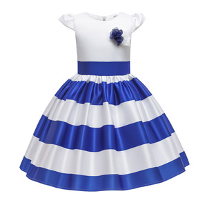Robe rayée plissée bleu lac et blanc pour filles, costume de spectacle K7, été 2025 - Product Image 5