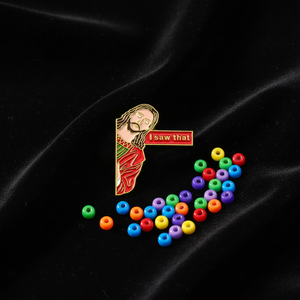 Broches personnalisées Jésus dessin animé, badges de revers, épingles en métal émaillé amusantes, bijoux cadeau pour enfants et amis, imprimées sur le thème de l'amour - Product Image 2