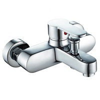 Vente en gros à prix d'usine de mitigeur de bain d'eau chaude et froide mitigeur de robinet de douche de baignoire à montage mural en laiton