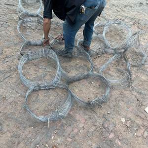 Factory Supply Invisible Anti Tank Barrier <b>Wire</b> 5689MM Defense Mesh Plain Weave Tracks Wound <b>Net</b> tank <b>Net</b> for for Protection - Product Image 6