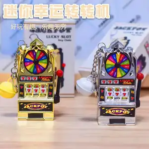 Nieuwe Mini Creatieve Mini Slot Machine Game Fruit Winnende Machine Kleine Loterij Machine Gift Hanger Kleine Speelgoed