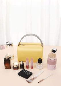 Bolsa de Maquillaje Portátil con Cierre, Organizador de Cosméticos, Estuche de Viaje para Artículos de Aseo con Asa Elegante, Almacenamiento Impermeable para Mujer - Product Image 3