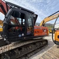 Excavatrice d'occasion 21 tonnes Hitachi ZX210LC-5A, pelle hydraulique d'occasion, Hitachi Zaxis210 d'occasion