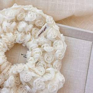 Fantástico Color Beige tridimensional delicado diseño <span class=keywords><strong>de</strong></span> flores rosas grandes Scrunchies <span class=keywords><strong>para</strong></span> <span class=keywords><strong>el</strong></span> <span class=keywords><strong>cabello</strong></span> Vintage encaje <span class=keywords><strong>tul</strong></span> tela <span class=keywords><strong>lazos</strong></span> <span class=keywords><strong>para</strong></span> <span class=keywords><strong>el</strong></span> <span class=keywords><strong>cabello</strong></span> - Product Image 5