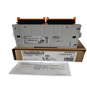 Módulo de Expansión de Entradas Mitsubishi FX5-C32EX/DS, 34 E/S Digitales, IP54, Fijación por Tornillos, Gris - Product Image 3