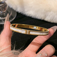Bracelet de couple en acier inoxydable doré pour femme, haut de gamme, avec diamants, luxe discret, géométrique, tendance, cadeau de mariage, bijoux de fête