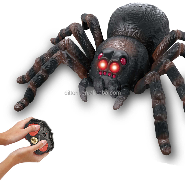 Infrared RC Spider Eye Shine Simulation Realistic Scary Spider Toys Halloween Remote Control Animals Series