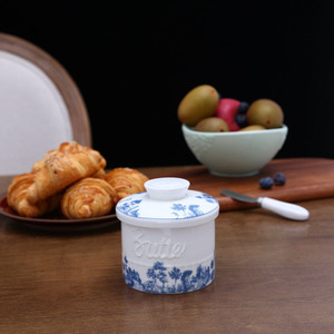 Mantequillera Clásica de Cerámica Azul y Blanca con Tapa Hermética de Porcelana para la Encimera de la Cocina - Product Image 6
