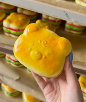 Jouet Squishy Ours Burger en Mousse PU à Remontée Lente, Doux, à Presser, Jouet Sensoriel Anti-Stress, Cadeau Nouveauté, Vente en Gros