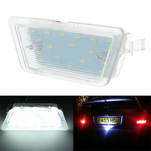 Luz LED para Matrícula de Opel Vauxhall, 12V, Integrada en Plástico, Ultra Brillante, Iluminación Trasera - Product Image 1