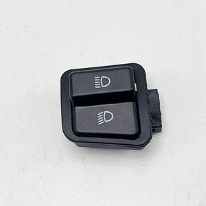 Accesorios para Motos, Interruptor para Bicicleta Eléctrica/Motocicleta, Interruptor de Luz Alta/Baja, Interruptor de Atenuación, Interruptor de Botón de Atenuación, Enchufe de 3 Cables - Product Image 2