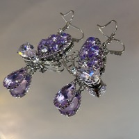 Anting-anting mewah berlapis emas model kupu-kupu panjang warna ungu Super Fairy Dream 2025, tren terbaru, bahan alloy, untuk wanita, hadiah ulang tahun.