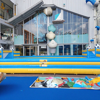 Terrain de football gonflable en PVC de haute qualité, sur mesure, 15m*7m, pour enfants, avec installation facile, capacité de 1000kg