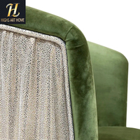 Fauteuil d'appoint en velours fait main haut de gamme avec base plissée, fauteuil barillet, fauteuil lounge pour salon et chambre à coucher
