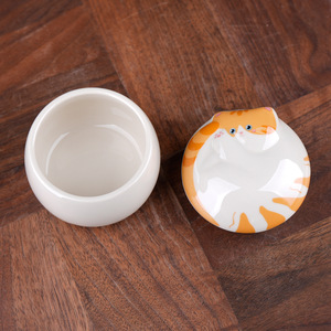 Urna Conmemorativa Ecológica de Cerámica para Perros <span class=keywords><strong>y</strong></span> Gatos con Diseño Hermético - Product Image 4