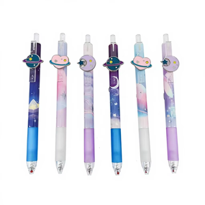 Simpatica <span class=keywords><strong>Penna</strong></span> Gel <span class=keywords><strong>a</strong></span> Forma di Pianeta con <span class=keywords><strong>Smalto</strong></span> <span class=keywords><strong>a</strong></span> Tema Cielo Stellato, Luna e Cuore, Punta da 0,5 mm, Inchiostro Nero, Scrittura Fluida, per Scuola e Ufficio - Product Image 1