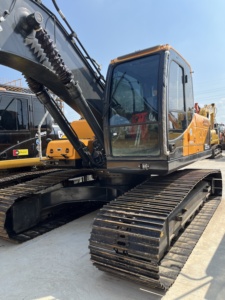 Excavadora de cadenas Hanix 225-9S amarilla, equipo de construcción hidráulico - Product Image 1