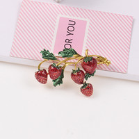 Broches en forme de fraise pour femmes Corsage de fruits Épingles à revers Bijoux de mode Accessoires