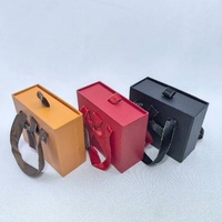 Boîtes cadeaux en papier portables avec poignées robustes et insert en mousse pour bijoux et cadeaux de luxe