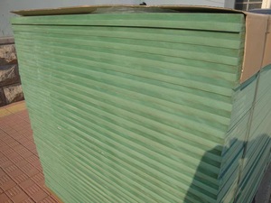 Offre Spéciale : Panneau MDF brut de première qualité 18 mm, résistant à l'humidité, vert et imperméable - Product Image 6