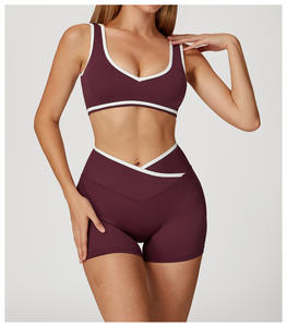 महिला कस्टम लोगो के लिए 4-पीस एक्टिव वियर सेट और ब्रा जिम फिटनेस योग कसरत सूट - Product Image 2