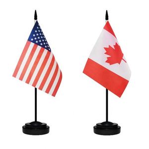 ธงตั้งโต๊ะลายตารางหมากรุกสีสันสดใส ทนทานต่อการซีดจาง พร้อมฐานตั้งและเสา สำหรับสำนักงานหรือพื้นที่ทำงานของผู้ที่ชื่นชอบการแข่งรถ - Product Image 4