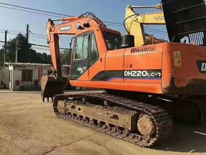 Excavatrice hydraulique DH220LC-7 utilisée directe en Corée | Train de roulement original de Doosan | Godet de pelle sur chenilles certifié CE/EPA - Product Image 5