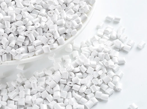 Vente en gros de granules ABS recyclés de haute qualité haut débit et haute brillance pour les films d'emballage de qualité alimentaire - Product Image 3