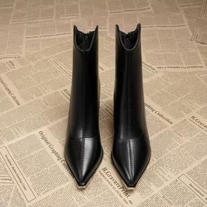 (Ingrosso) Stivaletti Francesi con Tacco Alto Comodi, Nuovi Stivali <span class=keywords><strong>Eleganti</strong></span> e Versatili a Punta Affusolata per l'Autunno/Inverno 2026 - Product Image 3