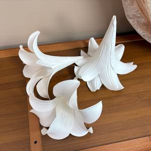 Cabeza de Flor Artificial Eva Lily, Decoración de Techo para Boda, Blanca, 18 cm, Instalación Colgante, Estilo Romántico - Product Image 4