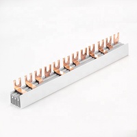 Technologie de pointe pour la fabrication de barres omnibus en cuivre pour boîtier de distribution, 32A, 4 pôles, avec isolation, type peigne