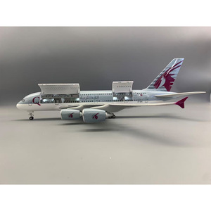 YIGUAN A380 Qatar Airways Modello di Aereo in Resina Termopolimerizzata Realistico con Doppia Porta, Luci e Ruote, Simulazione Statica, Oggetto da Collezione Artistico - Product Image 5