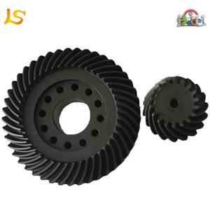 <span class=keywords><strong>AGMA</strong></span> 8 Qualità Forgiato Ingranaggi Conici In Acciaio con Elicoidale Dente - Product Image 4