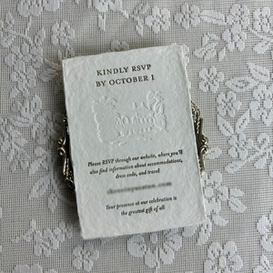 Invitations de mariage de luxe en papier fait main vert forêt, ensemble d'invitations en papier coton à bords festonnés pour fête de fiançailles et RSVP - Product Image 4