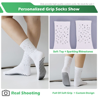 Chaussettes de yoga personnalisées avec strass papillon, chaussettes de yoga en coton tricoté avec paillettes pour femmes, antidérapantes, chaussettes de Pilates