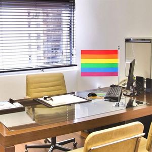 สินค้าขายดี จัดส่งตรง อุปกรณ์ตกแต่งธงสีรุ้งสำหรับงานไพรด์เกย์ คุณภาพพรีเมียม สำหรับ LGBTQ ธงตั้งโต๊ะแบบถือ - Product Image 5