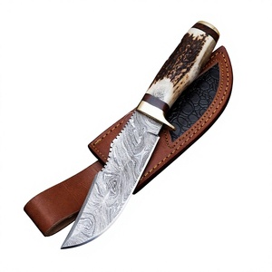 Couteau de chasse en acier Damas, lame à pointe tombante, manche en bois de cerf, étui en cuir, bord biseauté, épaisseur 0,7 mm - Product Image 1