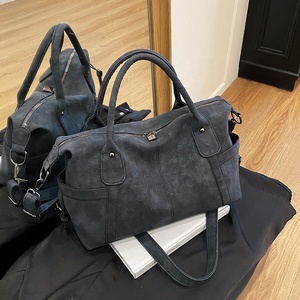 Bán buôn lớn kaki màu PU da Crossbody Travel Tote túi với tay cầm dây đeo vai - Product Image 6