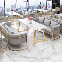 Collections 2024 : Ensemble de canapés Chesterfield contemporains pour appartements, chambres et salons d'hôtel