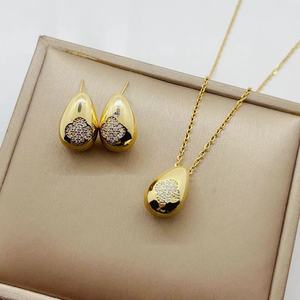 สร้อยคอชุบทอง18K คลาสสิกชุดเครื่องประดับหยดน้ำของขวัญชุดเครื่องประดับมุกขายส่ง - Product Image 3