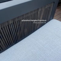 Ensemble table et chaises de jardin Hangkai en aluminium moulé, mobilier de patio, table à café de luxe, table de salle à manger extérieure en rotin pour piscine